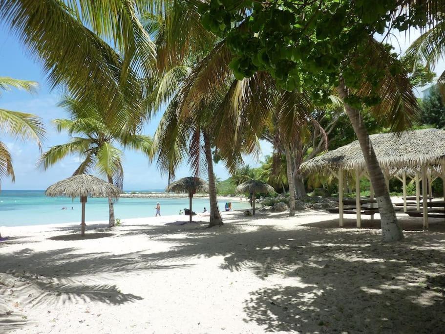Studio Anse Des Rochers 4 Personnes Saint-Francois  Exterior photo